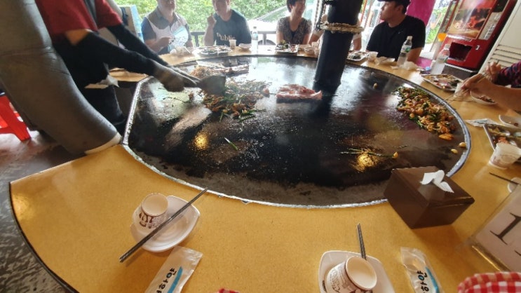  전참시 이영자 맛집 : 행주산성 대형 철판구이 삼겹살 "아!이맛이야 장작철판구이"