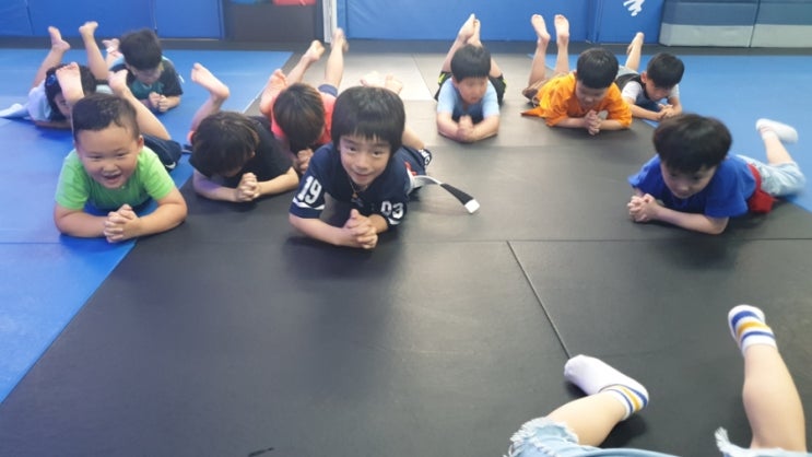  광주태권도 합기도 검도 택견 복싱 말고 다른 운동을 찾는다면 키즈 주짓수 어때요?