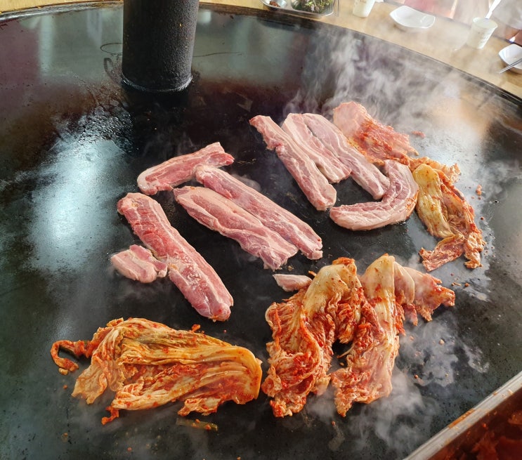  전지적 참견 시점 이영자 행주산성 철판구이 일산 아이맛이야 장작 철판구이 전참시 초대형 철판 삼겹살 비빔국수 !