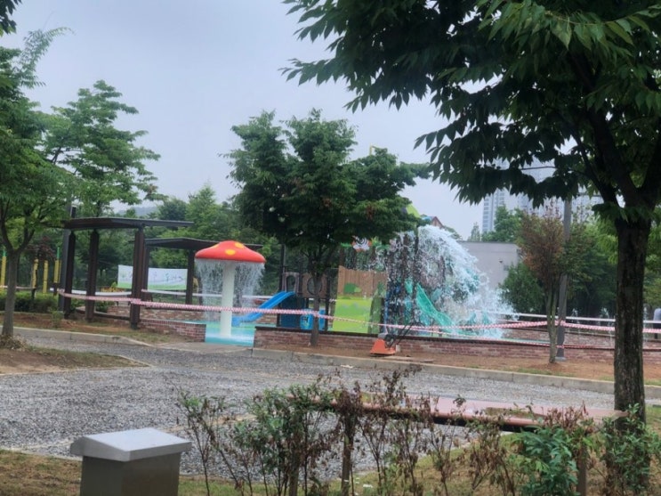  안산화랑오토캠핑장 카라반 - 물놀이터