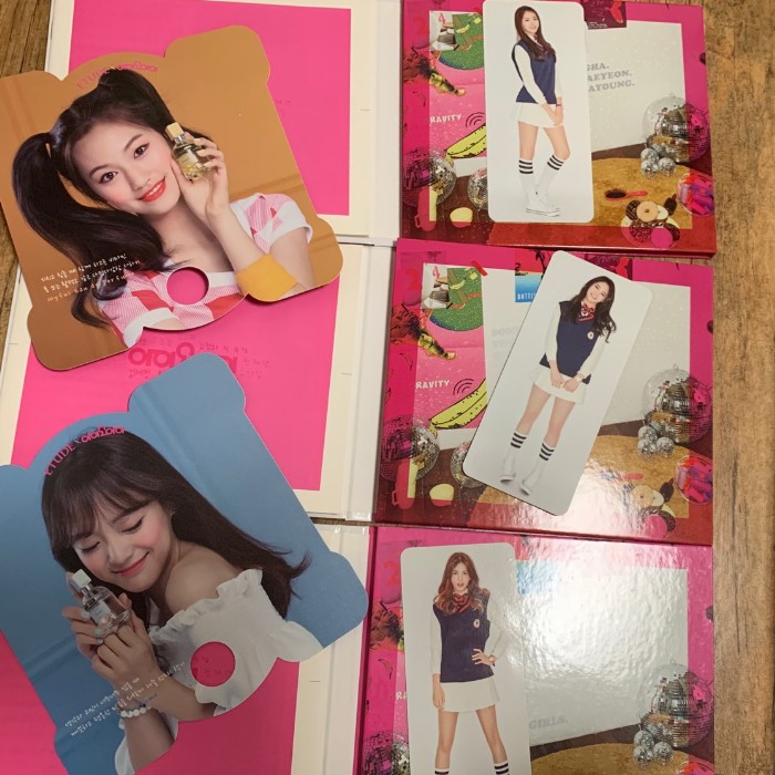  번개장터 아이오아이 굿즈 1집앨범 에뛰드 부채