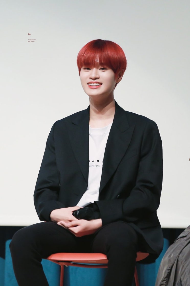 몽슈슈 글로벌 하우스 이대휘/ ab6ix 이대휘/ 연남동 글로벌 하우스/ 에이비식스/ 이대휘 고화질/ 마리텔 ab6ix/ ab6ix 팬미팅/ 이대휘 작곡/ ab6ix 1위