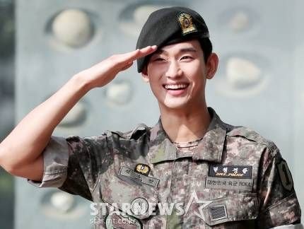  　김수현 : 김병장시 전역 d-day