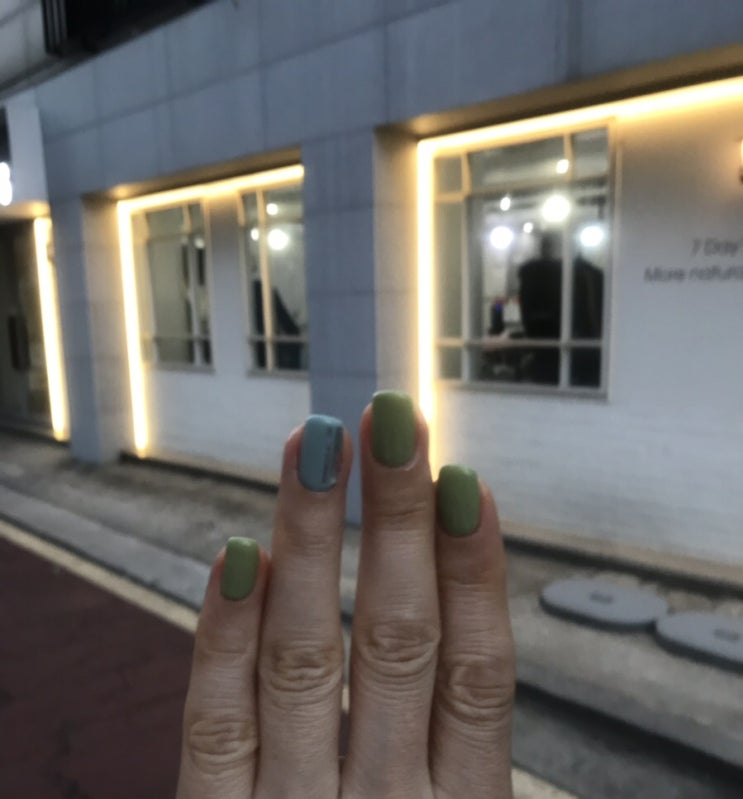  풍납동 세븐데이즈, 젤네일
