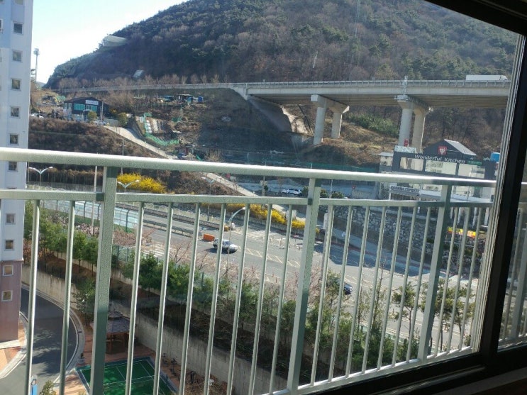  대구유리청소 창문 과 외창 창틀청소 까지 완벽히~