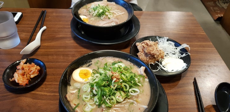  부탄츄 홍대점 본점  라멘 핵맛집