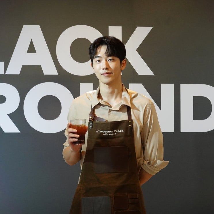  투썸플레이스 남주혁커피 블랙그라운드 & 아로마노트 일일 바리스타로 변신!