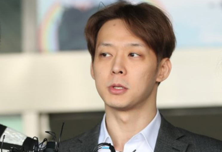 박유천 징역 10월에 집유2년...법원 "재사회화 기회부여"