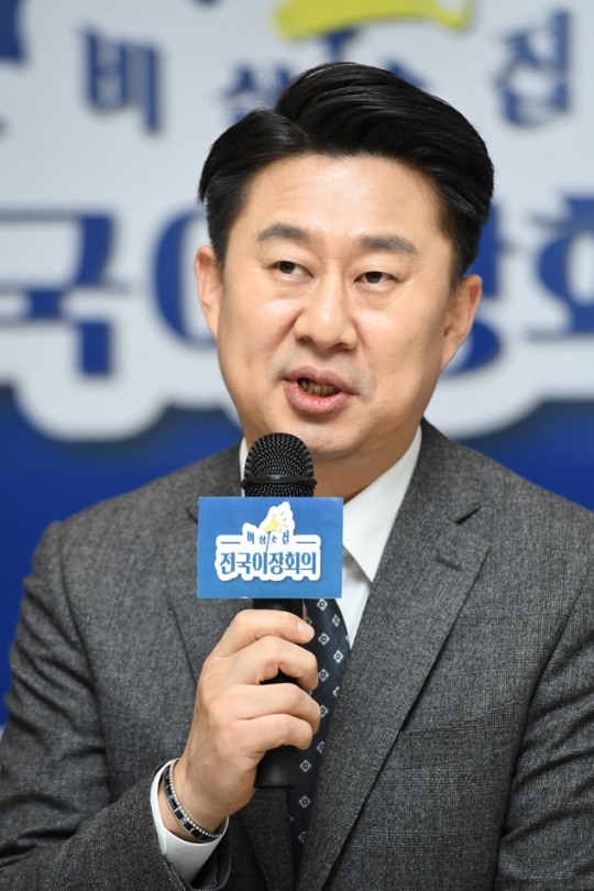  누구나 좋아하는 개그맨 '남희석', 섭외 문의, 비용 알려드립니다.