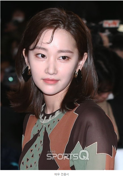 버닝 전종서 할리우드 진출! 영화 블러드문!