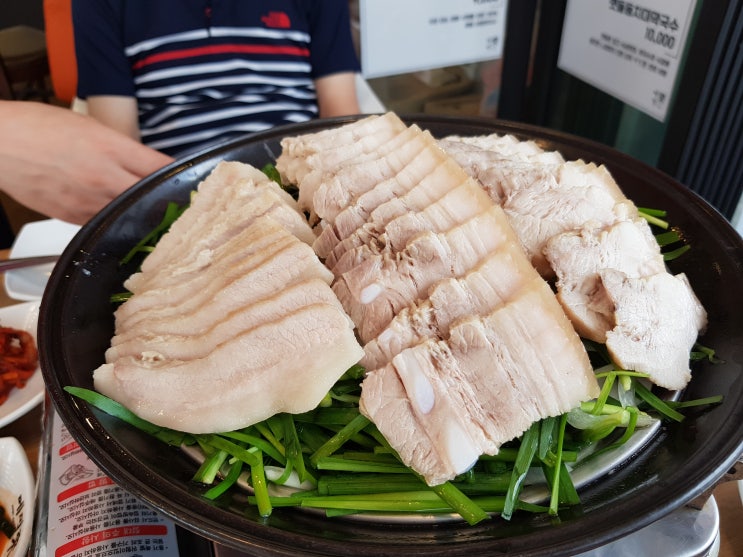  용인 신갈 맛집 항정보쌈 메밀 막국수가 맛있는 60년 전통 메밀래