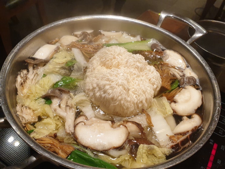  서울 학동역 홈수끼 맛있는녀석들 샤브샤브 코스요리 맛집.