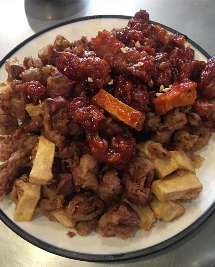 대구 먹방 여행 , 대구 단골 맛집 (feat. 팔공막창 , 버들식당, 팜테이블 , 평화시장 고인돌 , 연운당 , 피제리아 )