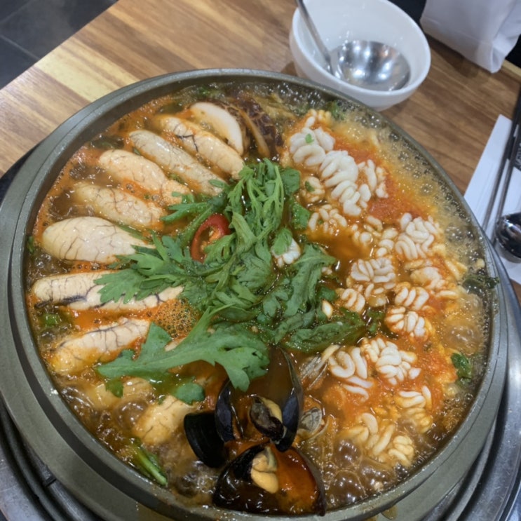  대전둔산동알찬하루: 밥과 술 한잔 하기 딱 좋아 !