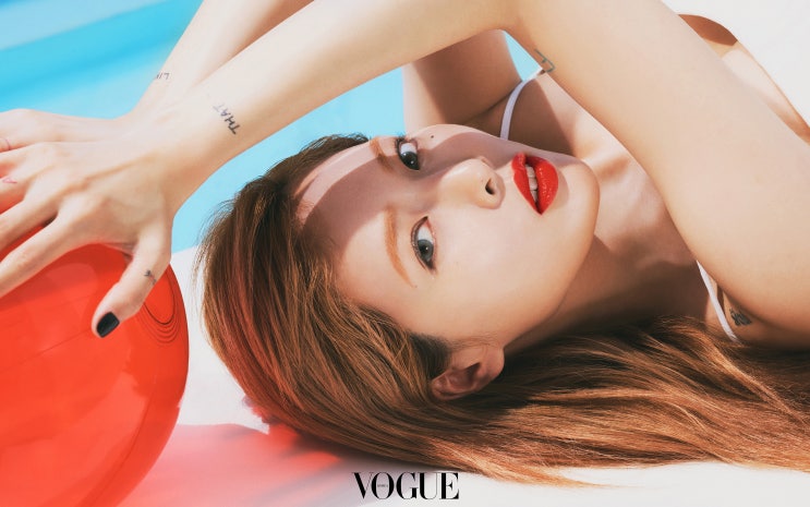  입생로랑뷰티 현아와 함께 한 베르니 아 레브르 워터스테인 워터틴트 4종!