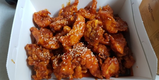  괴안동치킨배달/멕시카나치킨 닭강정, 꿀맛이예요~