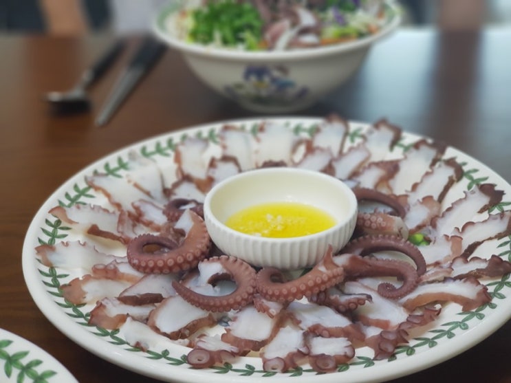  대부도 해루질 농게 간장게장 삼천포 문어낚시 숙회 물회
