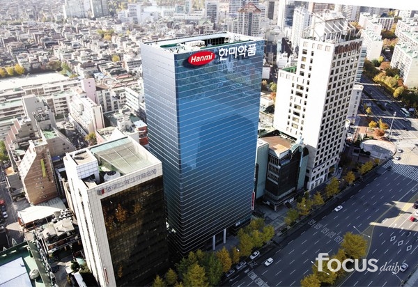 한미약품, 얀센에 1조규모 기술수출 무산 - 포커스데일리 한미약품, 얀센에 1조규모 기술수출 무산 - 포커스데일리