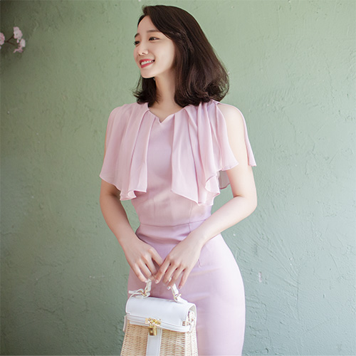  케이프 숄더 민소매 H라인 미디 원피스