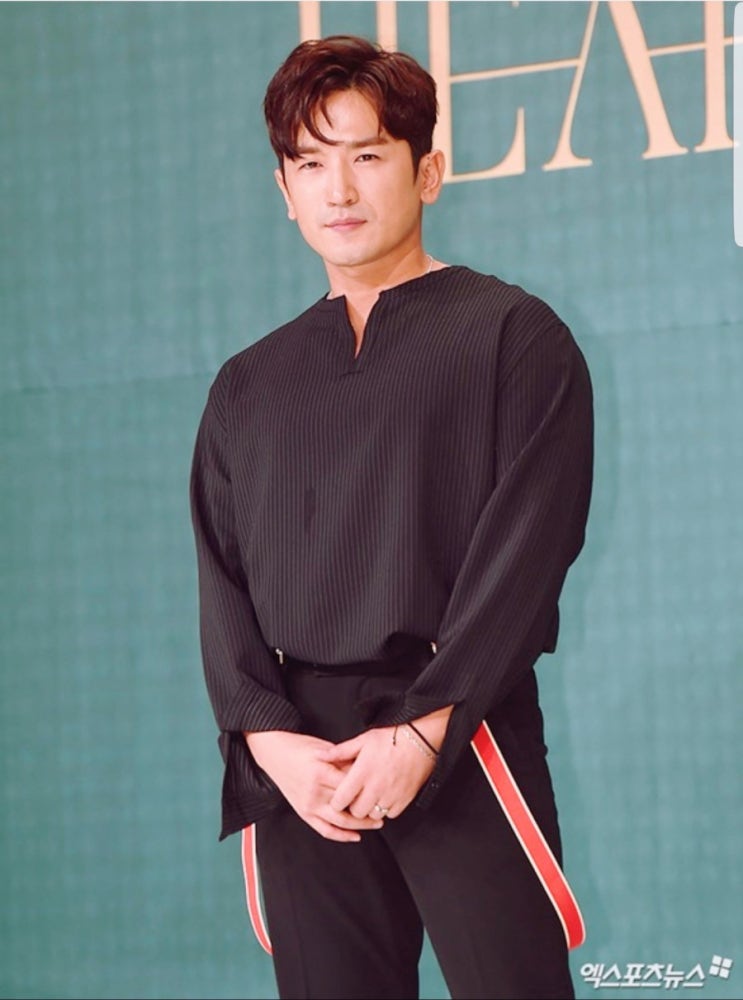  신화 이민우 소속사측 "이민우 술자리 강제추행 NO, 오해 풀었다..실망 시켜 죄송" [전문]
