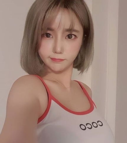 <bj서윤> ‘거짓말 해명’ BJ 서윤, 그는 누구?…#우창범과 열애 #나이 공개 <bj서윤> ‘거짓말 해명’ BJ 서윤, 그는 누구?…#우창범과 열애 #나이 공개