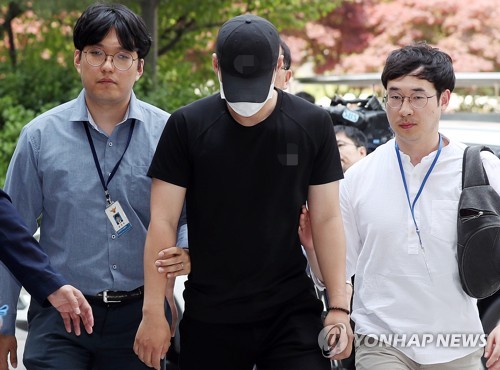 "반성합니다"..'7명 사상' 축구클럽 운전자 법정서 눈물