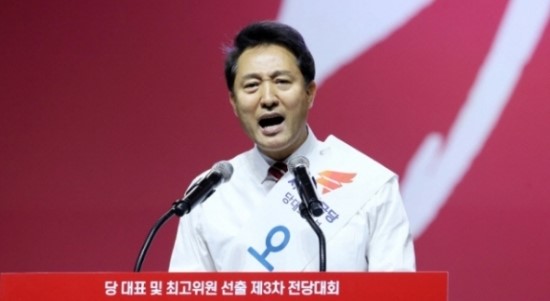 "박근혜 석방, 김정은 답방, 한국당 교란" 오세훈, 음모론 제기    