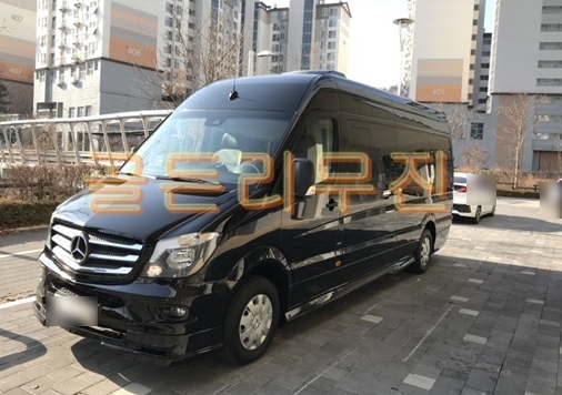  프리미엄의전 vip기업서비스 기사포함렌트 벤츠스프린터11인승 15인승 16인승벤츠 카니발하이리무진 담당자탑승