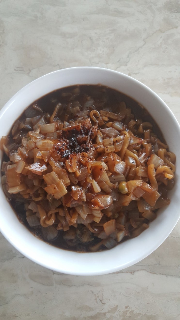  양파 짜장라면 따라하기!