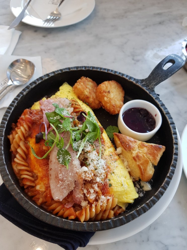  브런치카페 37.5