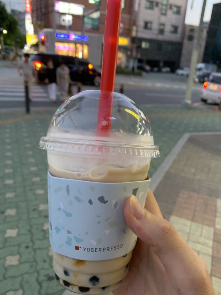 요거프레소 흑당버블티 요거프레소 흑당버블티