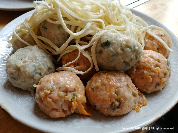  굴림만두 생각나면 물왕저수지 맛집 본가
