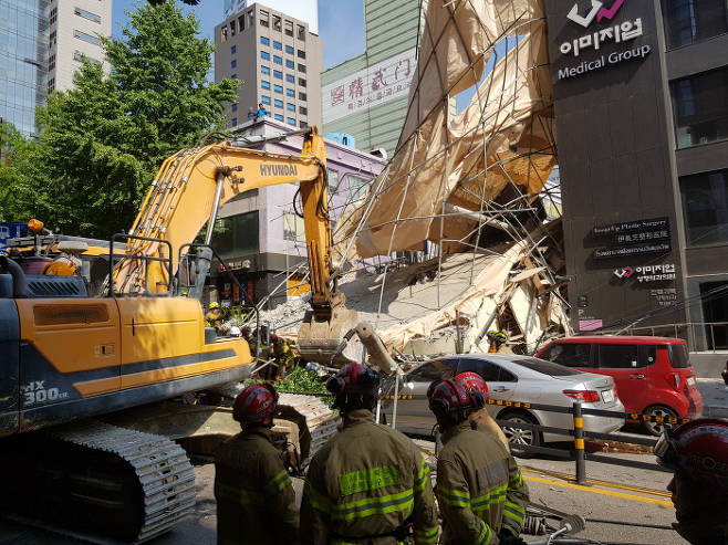 서울 잠원동 공사현장서 건물 붕괴사고