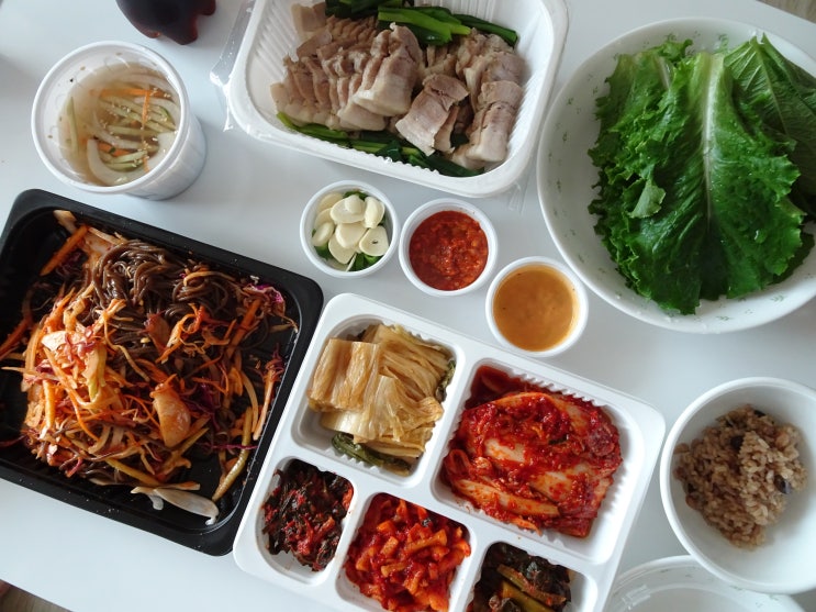 가수원동 보쌈 맛집은 족발제작소