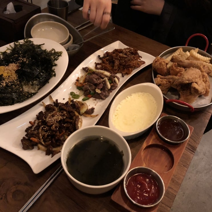  [홍대맛집/홍대안주무한리필]치킨,닭발,똥집 등등 무한리필! :: 탑퓨전포차