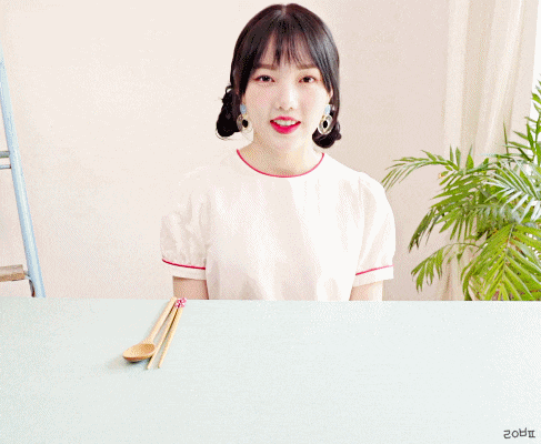  [G] M2 니얌니얌 먹방 예린 티저.gif