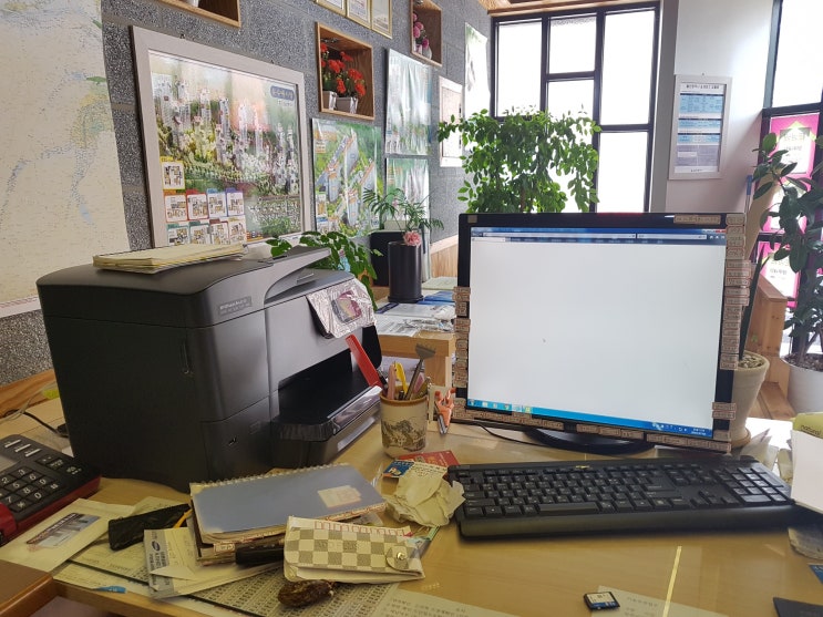  부동산사무실 공인중개사사무실에 HP8710복합기 판매 - 울산 범서읍 천상리 청구그린타운 앞