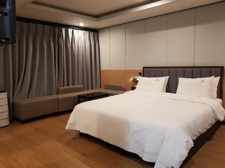  마산호텔 깔끔한 신축, 최고의 서비스 루카스호텔 마산여행 어시장과 창동 예술촌 데이트