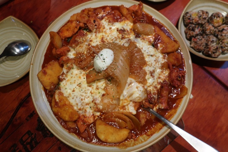  [한강진역 맛집] 장미찜닭 묵은지찜닭 강추합니다