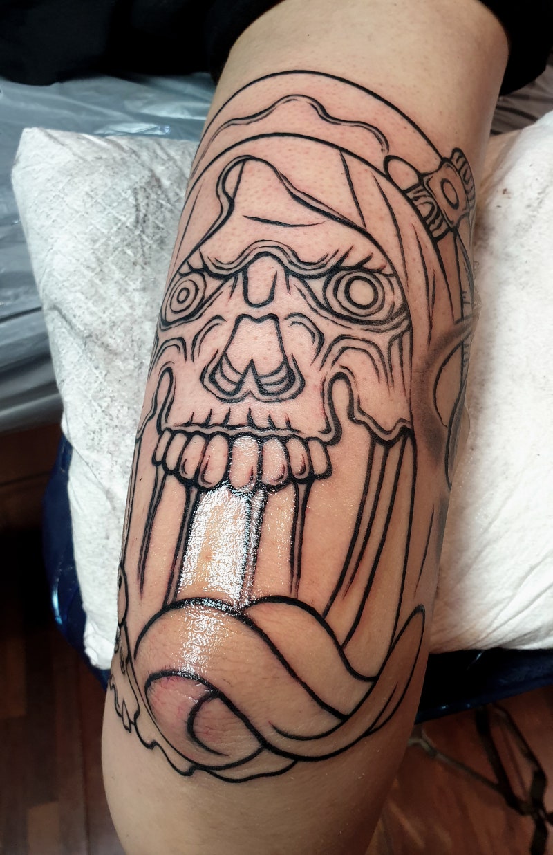 팔꿈치에 작업한 죽음의 사신(grim reaper) 뉴스쿨 타투 : 네이버 블로그, image size:800x1236
