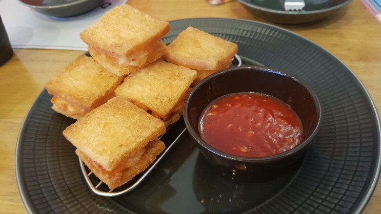  멘보샤 만들기