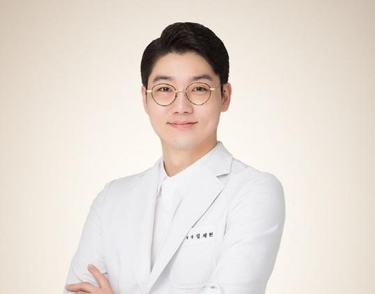  강형욱 "폭스테리어 안락사" VS 수의사 설채현 "약물치료"