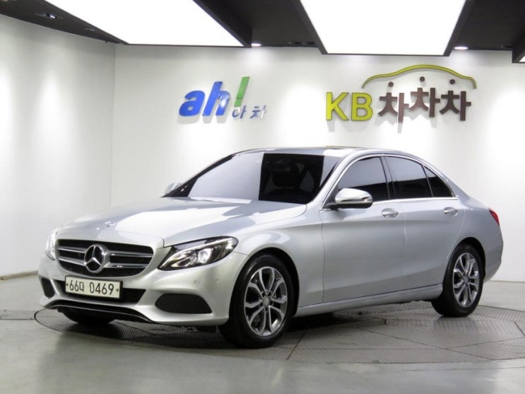  [벤츠] C-클래스 W205 C220 D 아방가르드 중고차매매사이트 가져왔어요