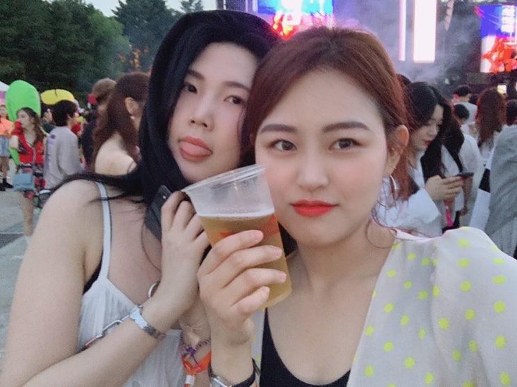  얼렁뚱땅한 하루 되세여.