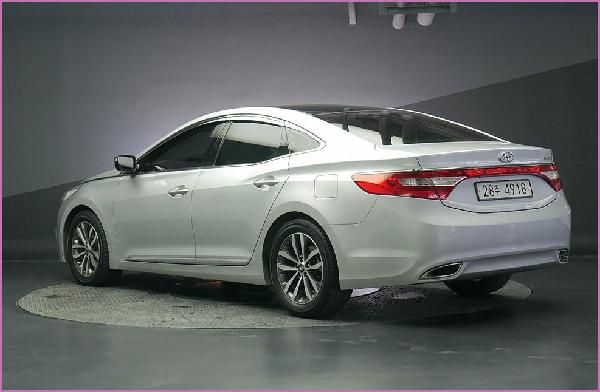  [현대] 그랜저HG LPG HG300 PREMIUM 중고차 2012년형 매물 세련미가 철철