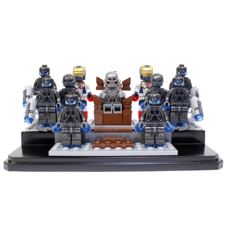  LEGO 울트론 군단 미니 디오라마 - 레고 마블 슈퍼히어로즈 <어벤져스 에이지 오브 울트론>