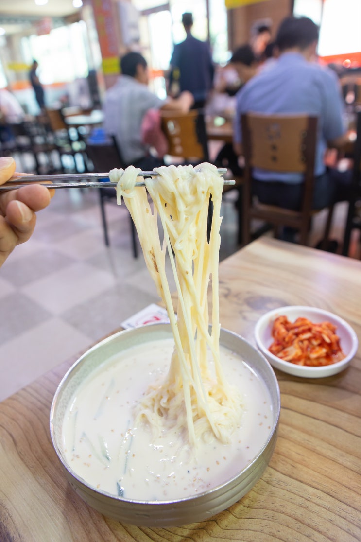  냉콩국수가 있어서 여름이 즐거워요~~~~ 행주국수 