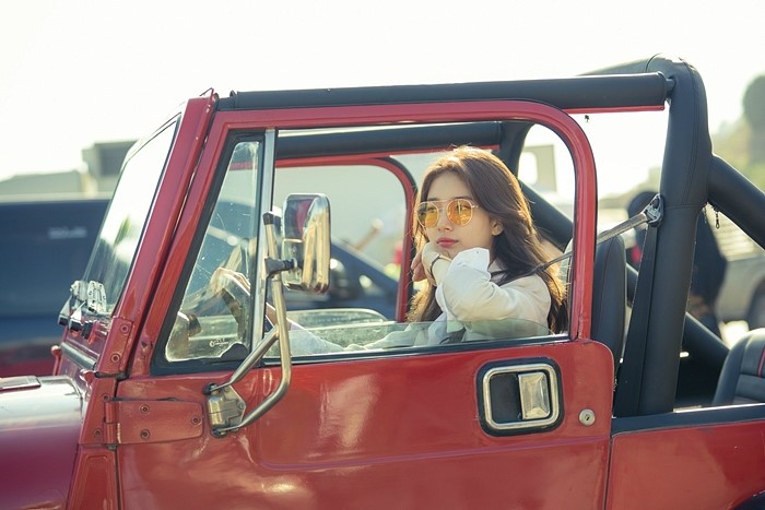  배가본드 스틸컷 속 수지 선글라스는 카린 * 여자 선글라스 추천