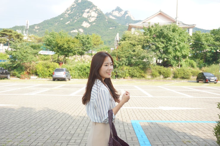  로엠 오피스룩 손은서 블라우스 포인트로 딱
