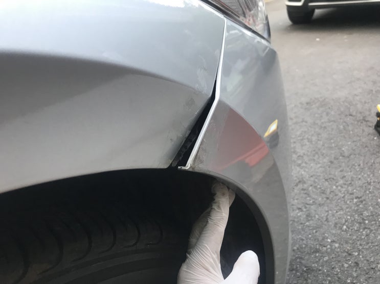 그랜저 HG 앞 범퍼 찢어짐 수리 DIY 그랜저 HG 앞 범퍼 찢어짐 수리 DIY